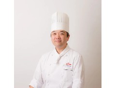 川內(nèi)唯之—— 甜品新人的指路明燈